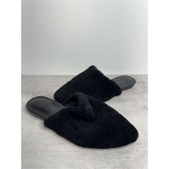 Marc Fisher Miles Size 5.5 Black Pointed Toe Shearling Sheepskin Slip On NEW - Picture 5 of 8